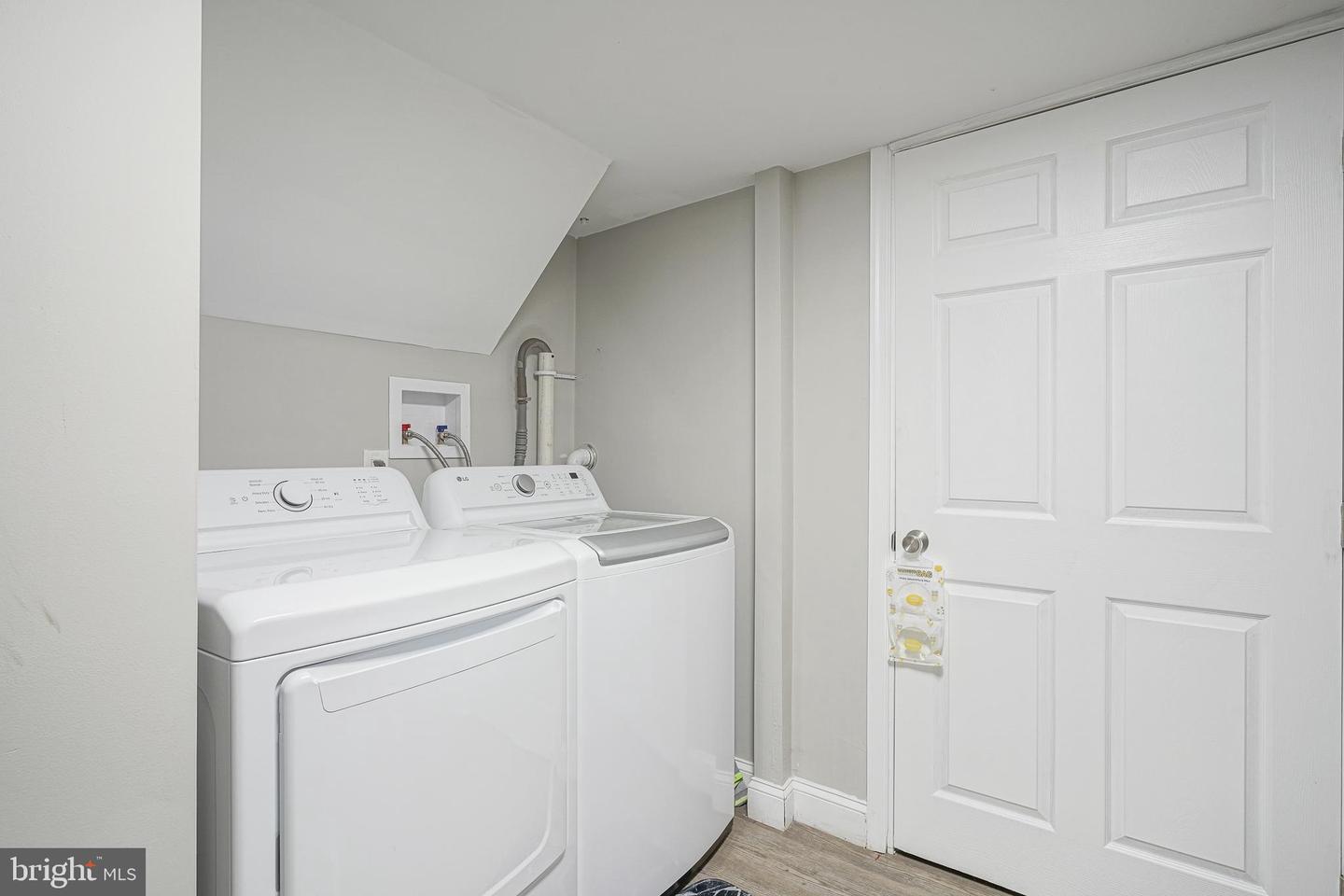 405 E Evesham Ave Property Photo 14
