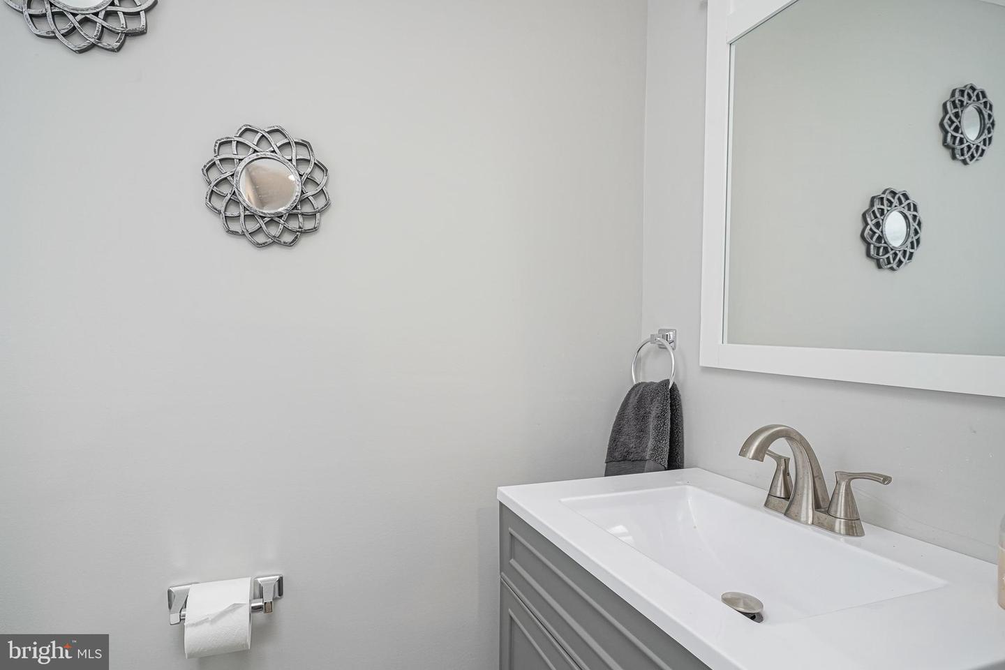 405 E Evesham Ave Property Photo 15
