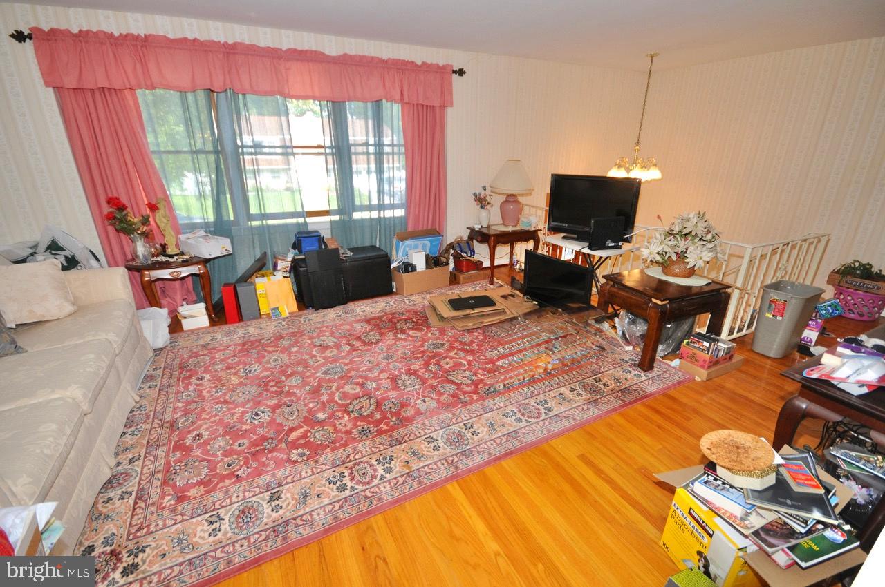 29 Strathmore Dr Property Photo 9