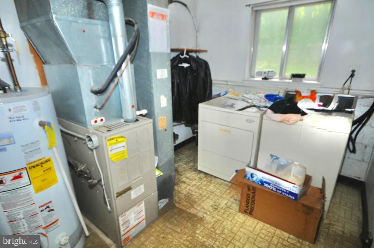 29 Strathmore Dr Property Photo 27