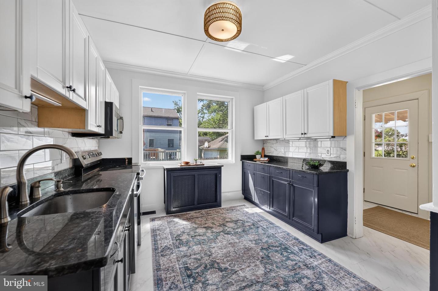 708 Colford Property Photo 13