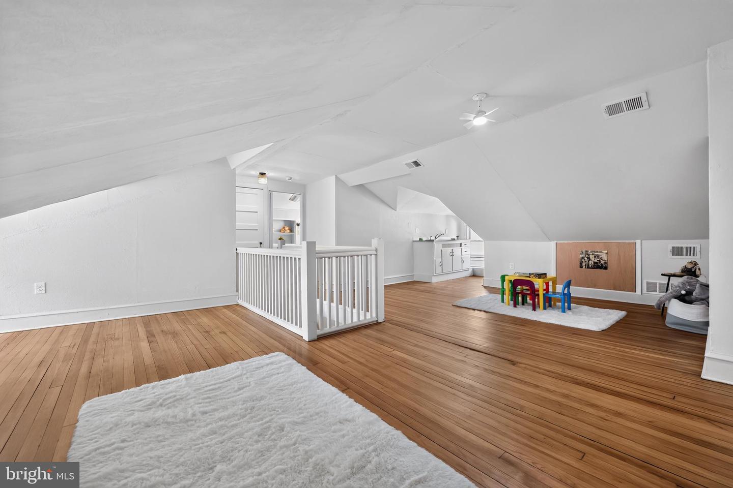 708 Colford Property Photo 26