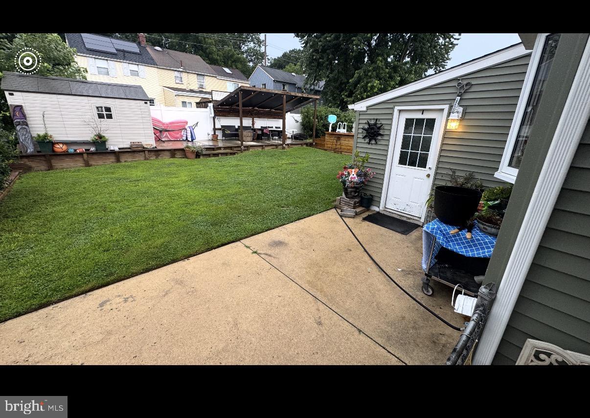 126 Gehrig Ave Property Photo 3