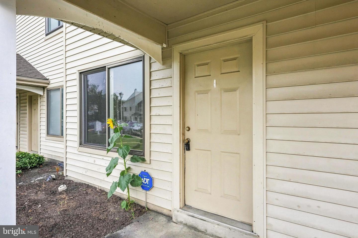 1007 Gregorys Way Property Photo 5