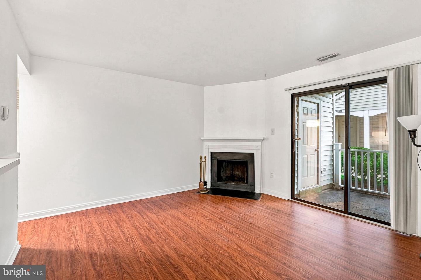 1007 Gregorys Way Property Photo 14