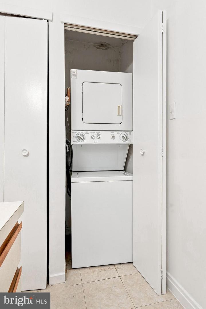 1007 Gregorys Way Property Photo 22