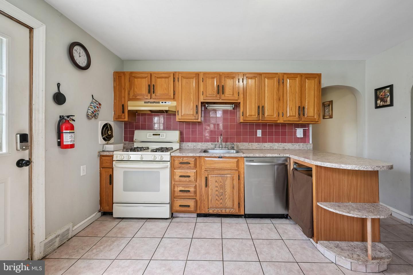 232 Northmont Ave Property Photo 15