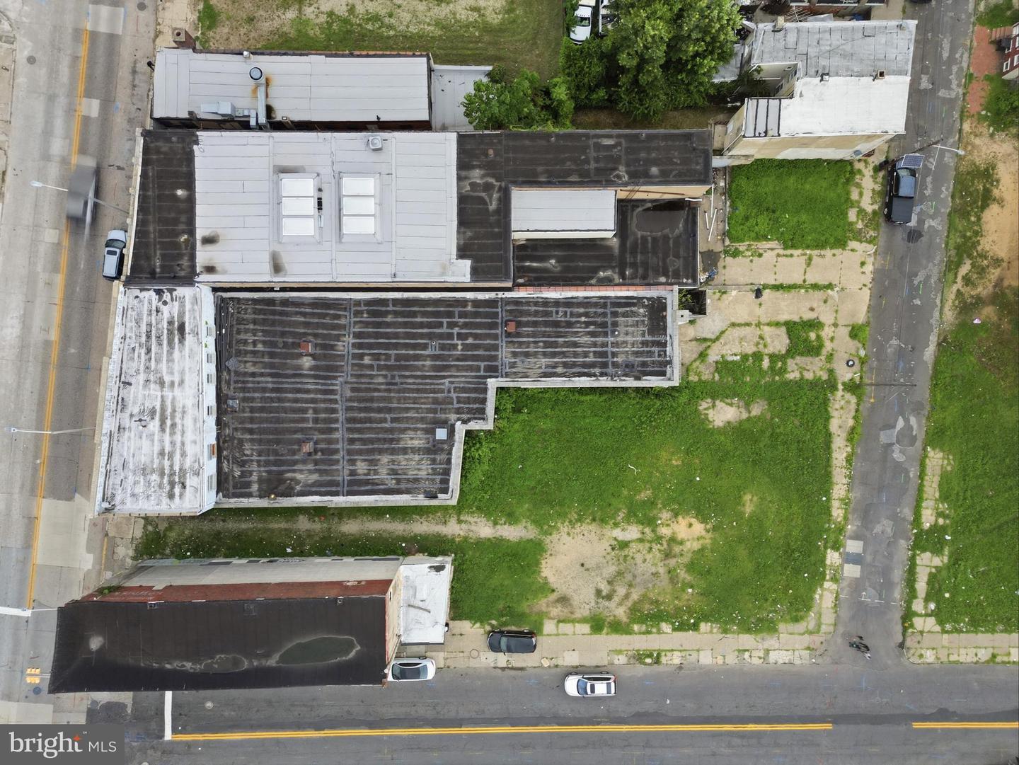 1142-1148 S Broadway Property Photo 5