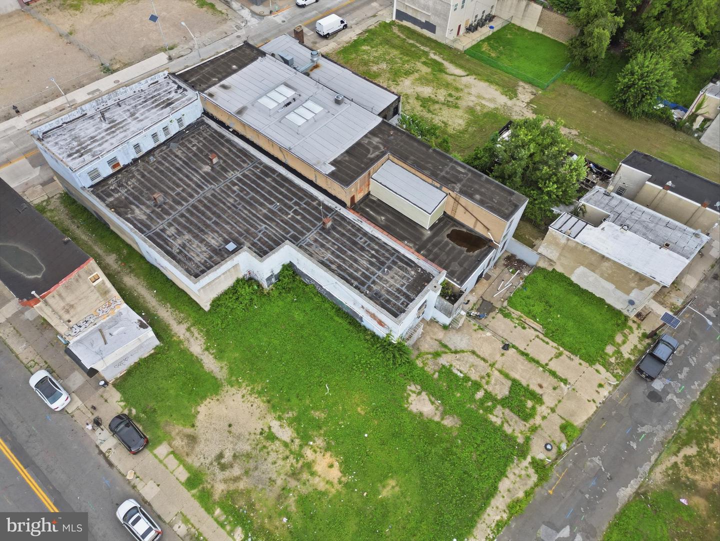 1142-1148 S Broadway Property Photo 7
