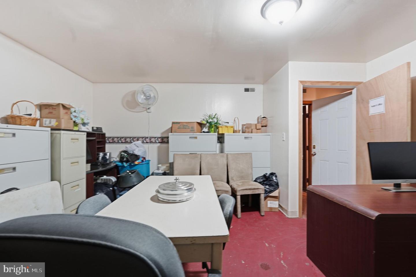 1142-1148 S Broadway Property Photo 18