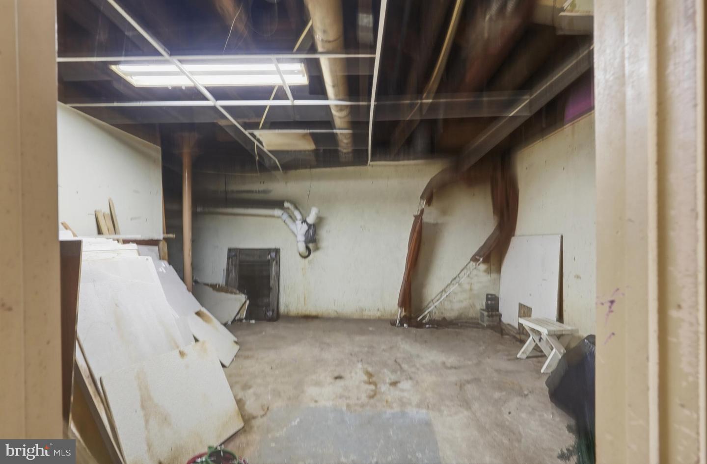 1142-1148 S Broadway Property Photo 44