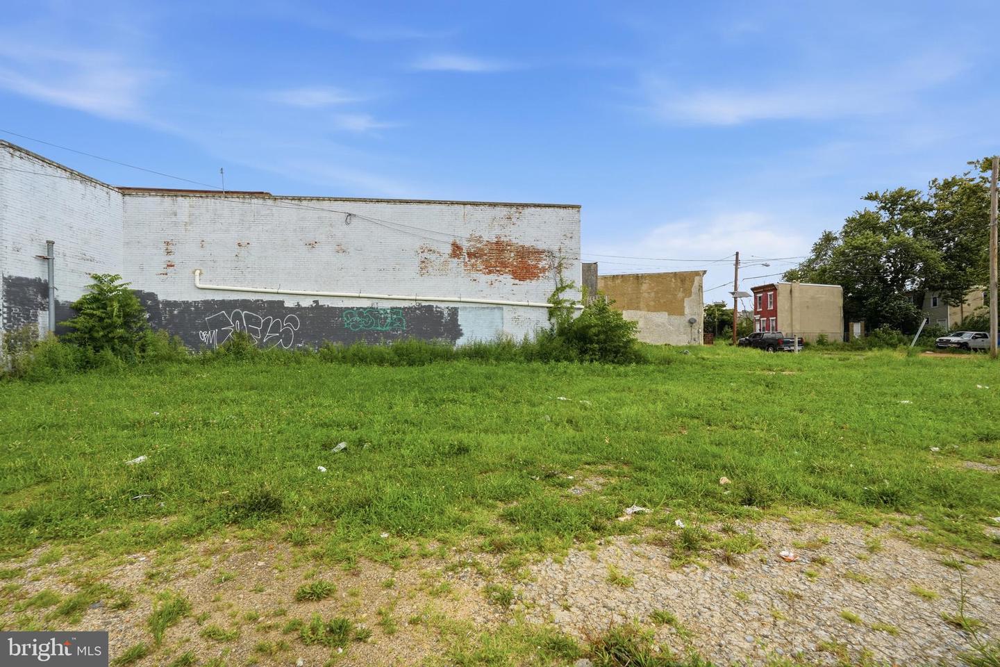 1142-1148 S Broadway Property Photo 66