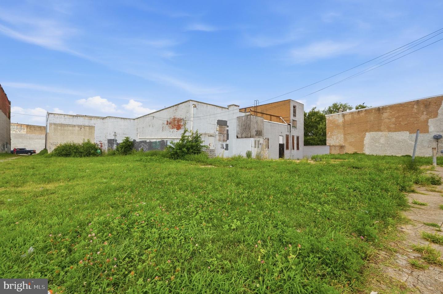 1142-1148 S Broadway Property Photo 67