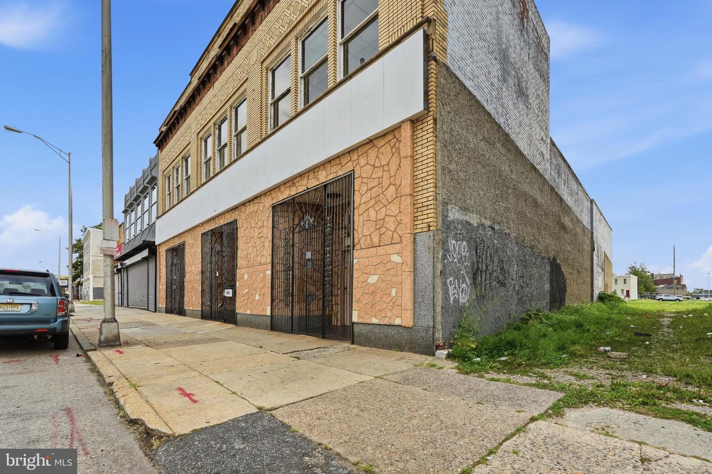 1142-1148 S Broadway Property Photo 77