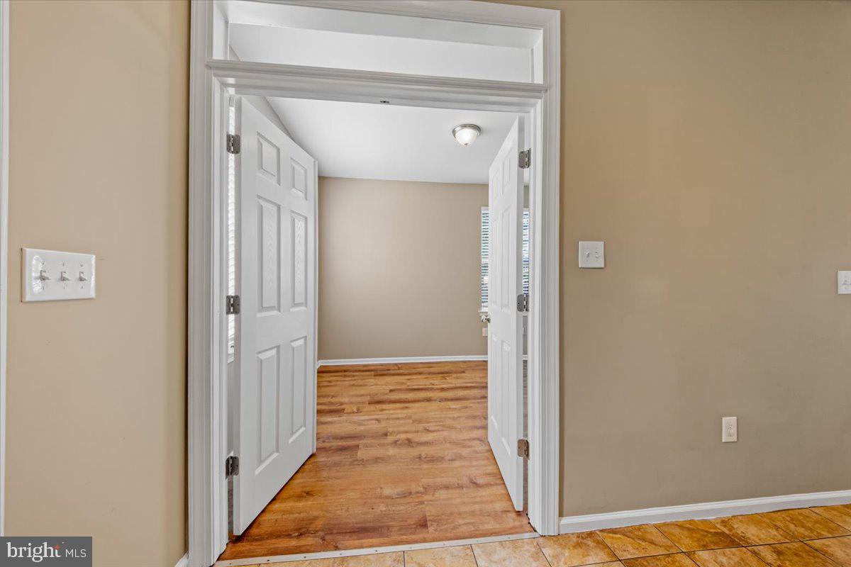14 S Pennsylvania Ave Property Photo 5