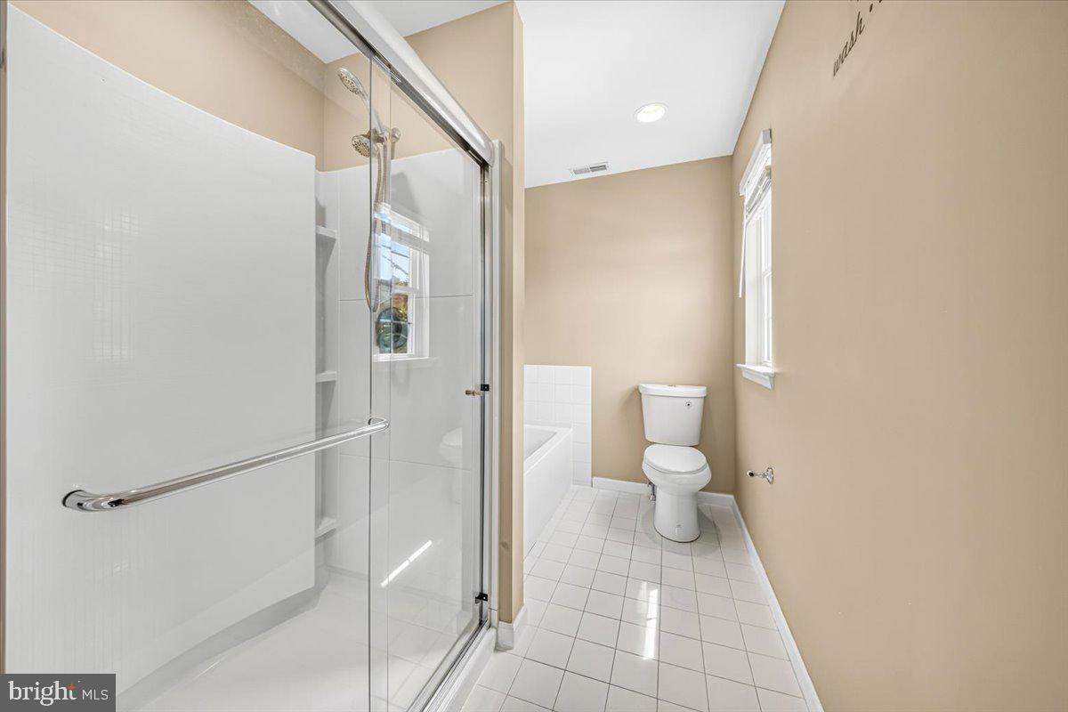 14 S Pennsylvania Ave Property Photo 41