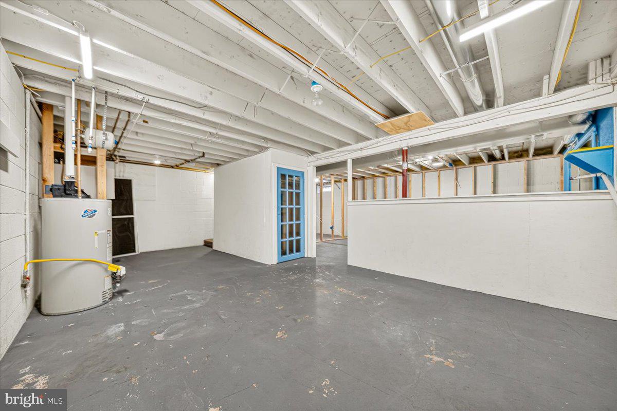 14 S Pennsylvania Ave Property Photo 44
