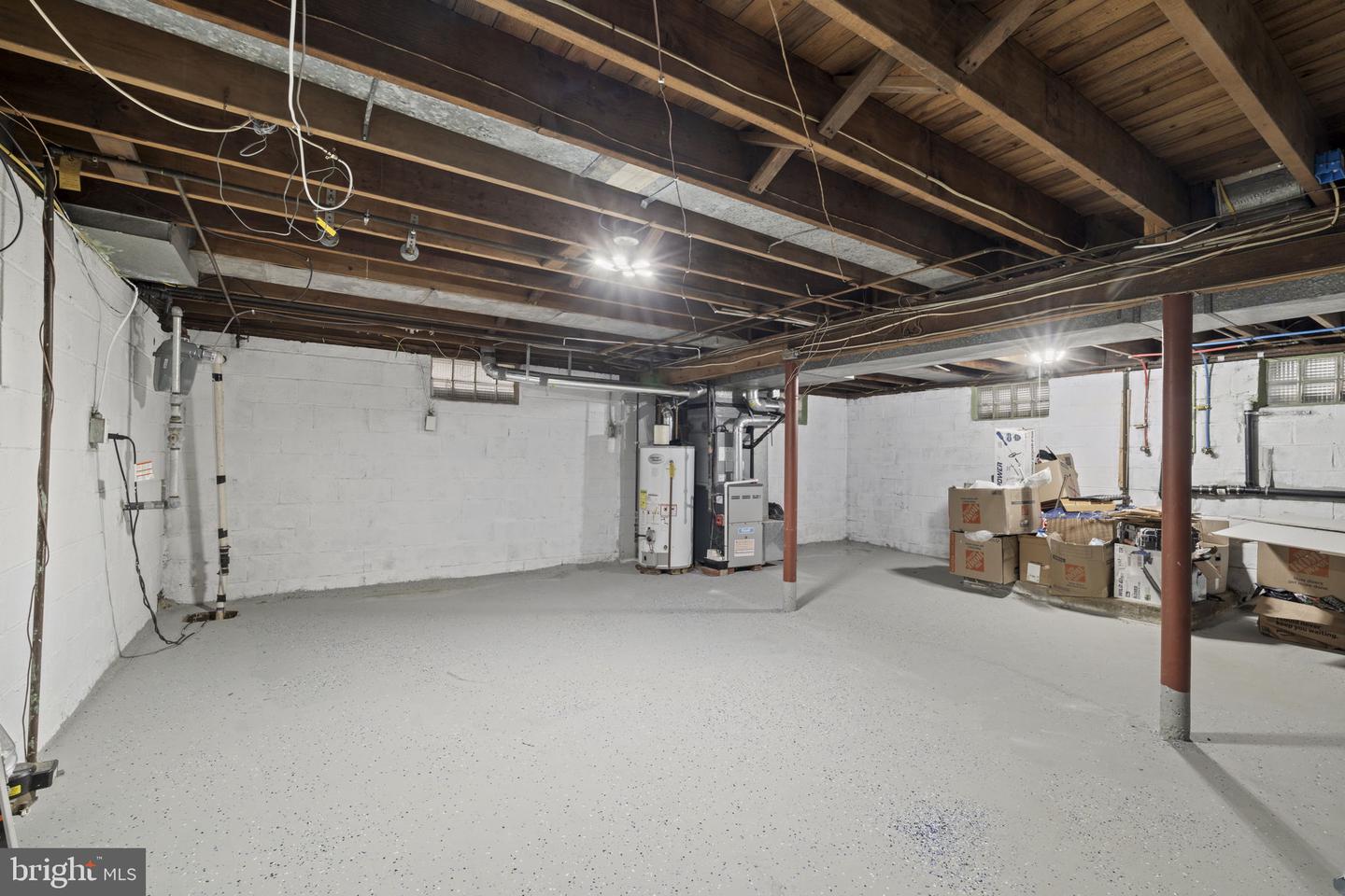 2503 48th St Property Photo 15