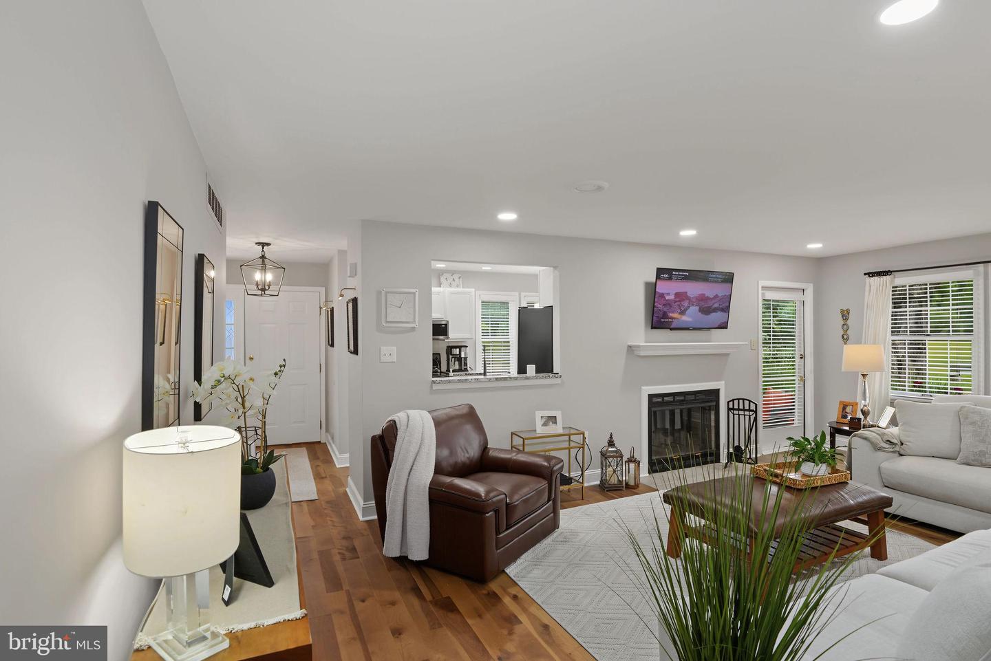 219 Sherbrooke Ct #219 Property Photo 8