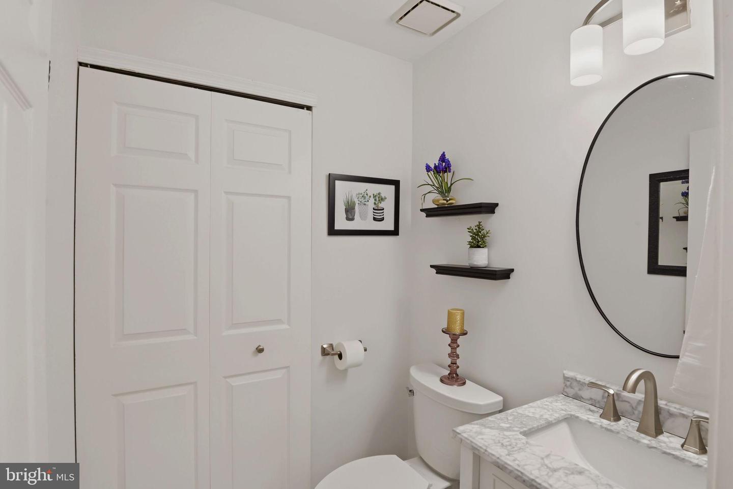 219 Sherbrooke Ct #219 Property Photo 11