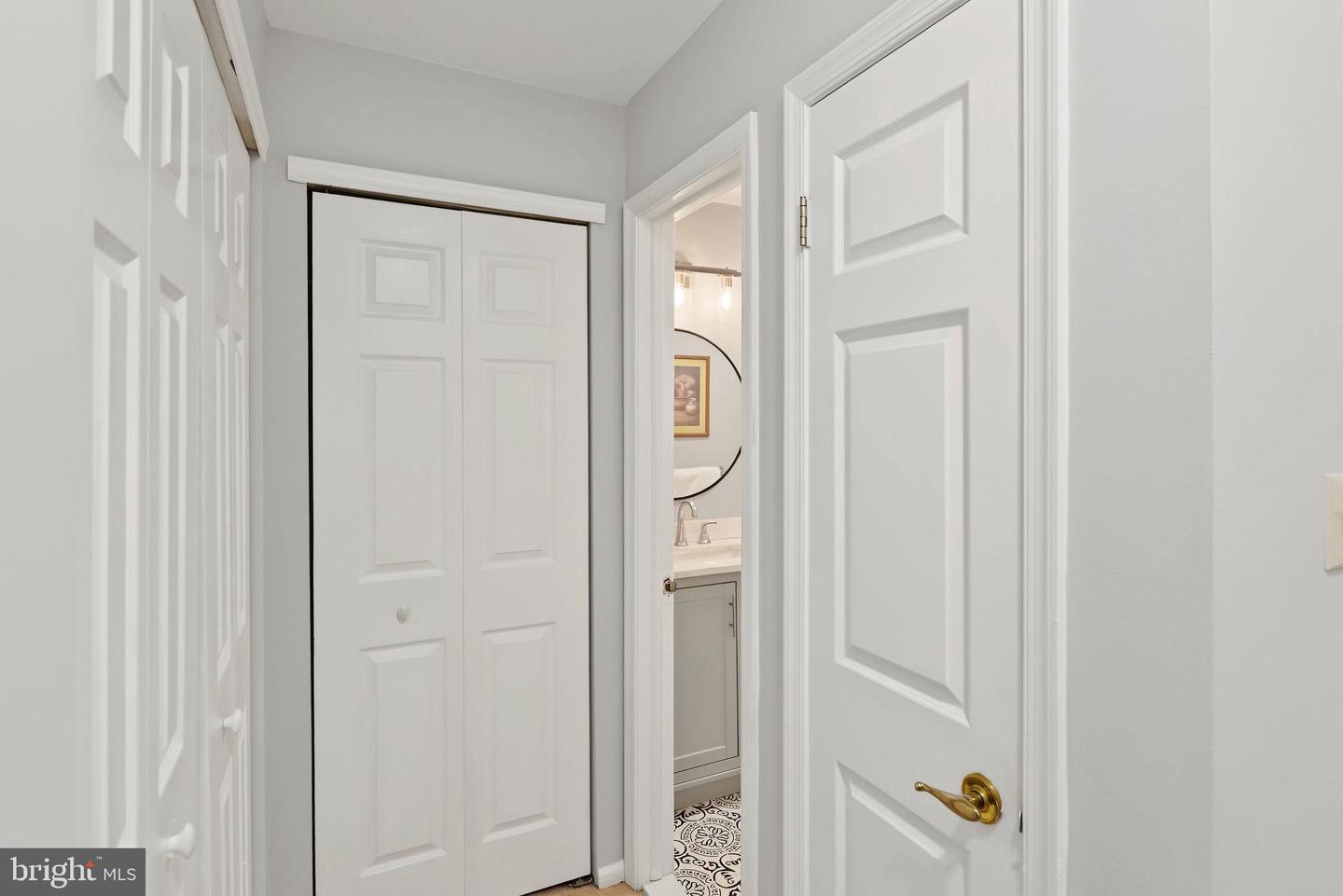 219 Sherbrooke Ct #219 Property Photo 30