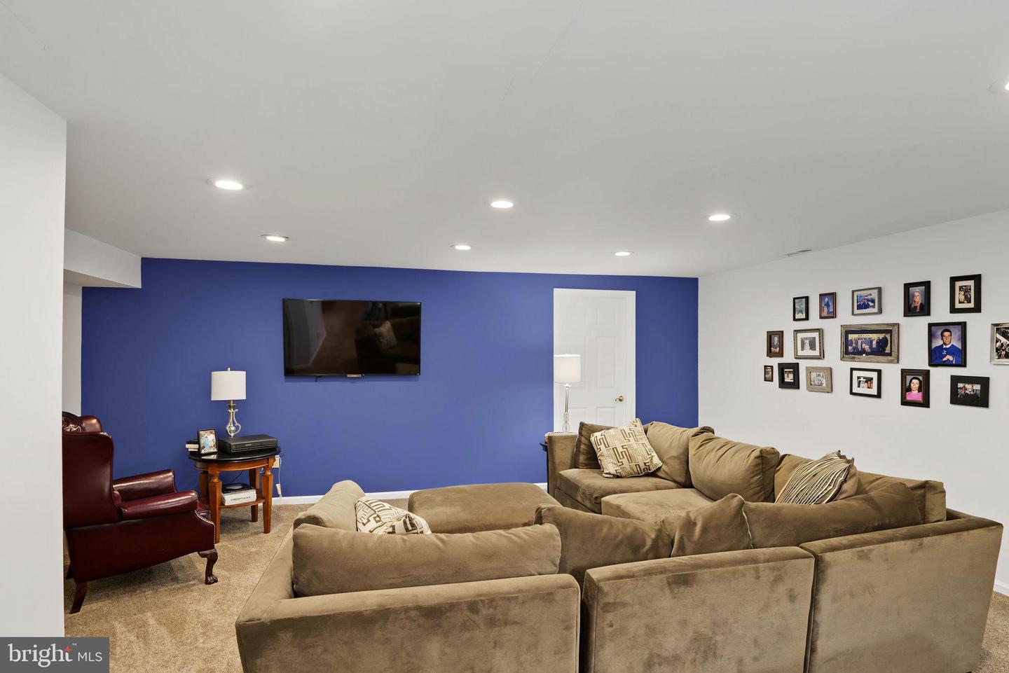 219 Sherbrooke Ct #219 Property Photo 33