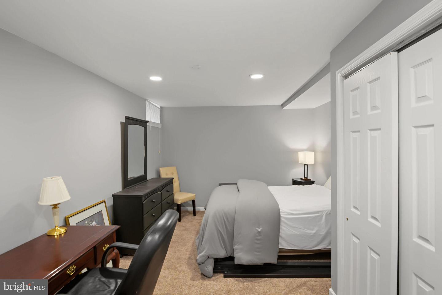 219 Sherbrooke Ct #219 Property Photo 39