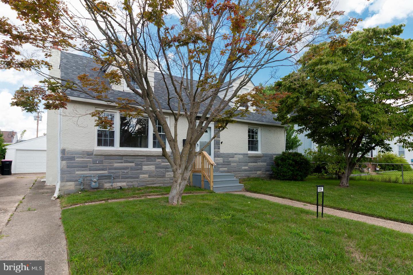 1009 Melrose Ave Property Photo 4