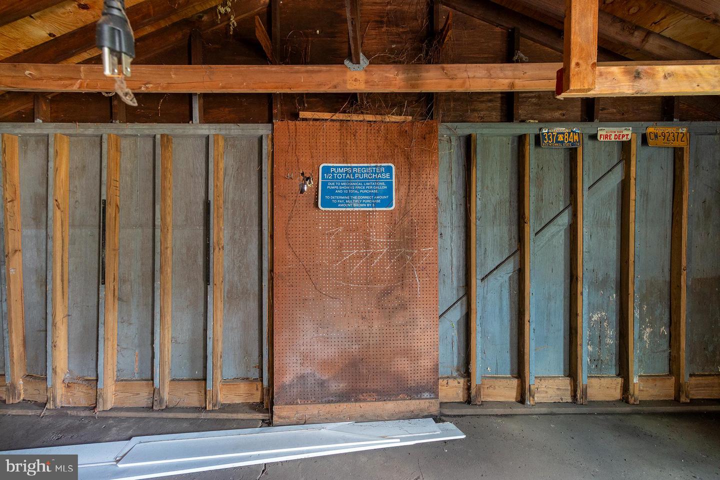 1009 Melrose Ave Property Photo 29