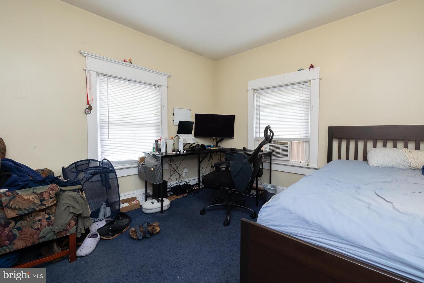 202 Guilford Ave Property Photo 24