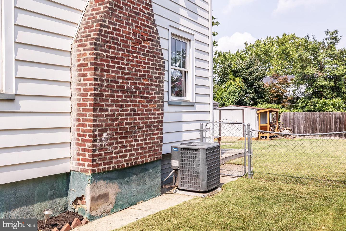 202 Guilford Ave Property Photo 39