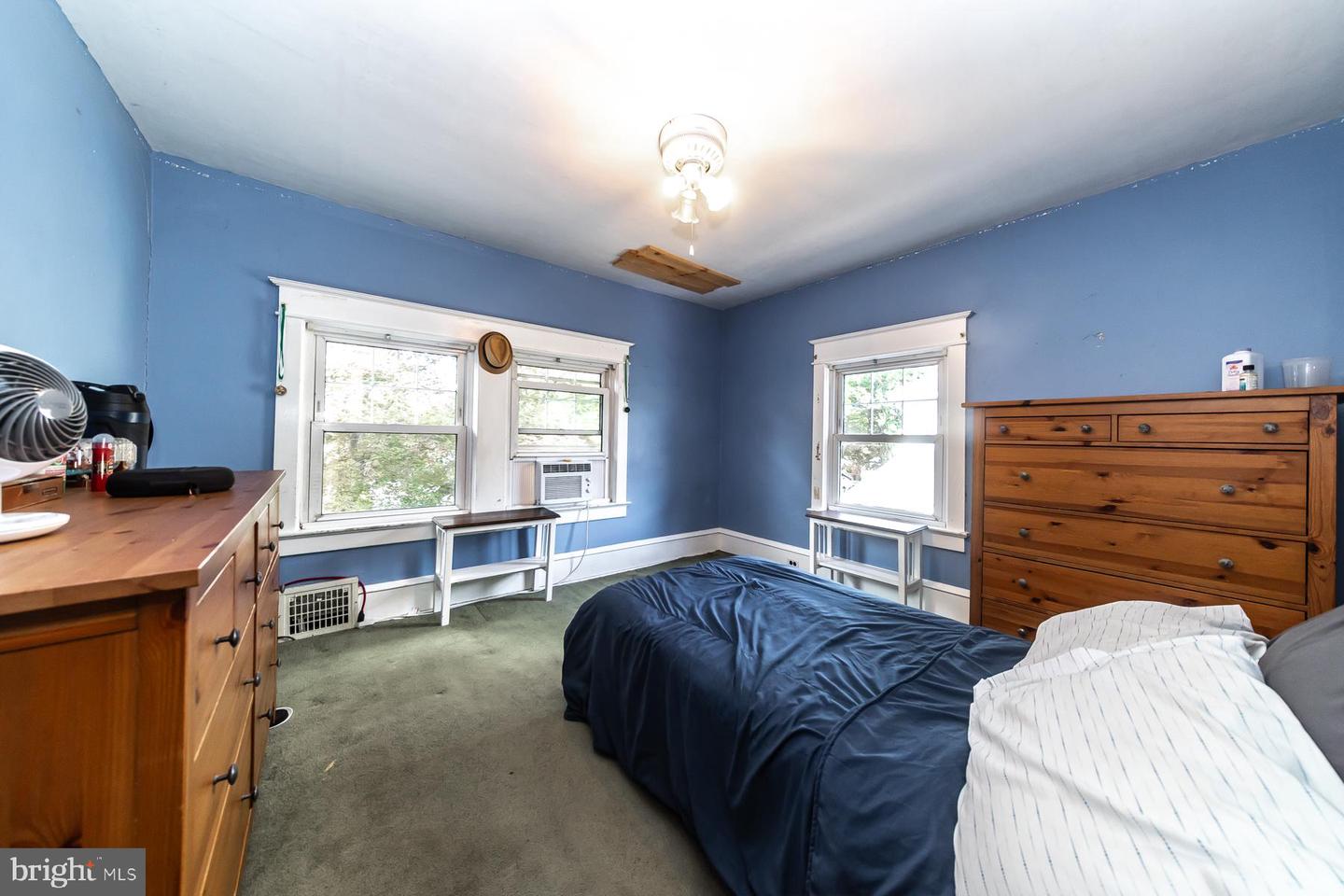 202 Guilford Ave Property Photo 42