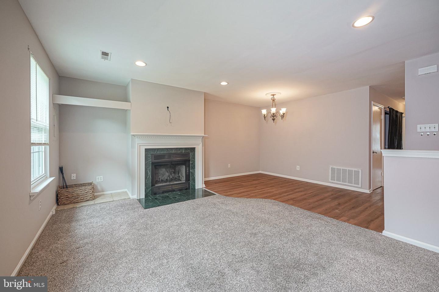 1213 Huntingdon Mews Property Photo 7