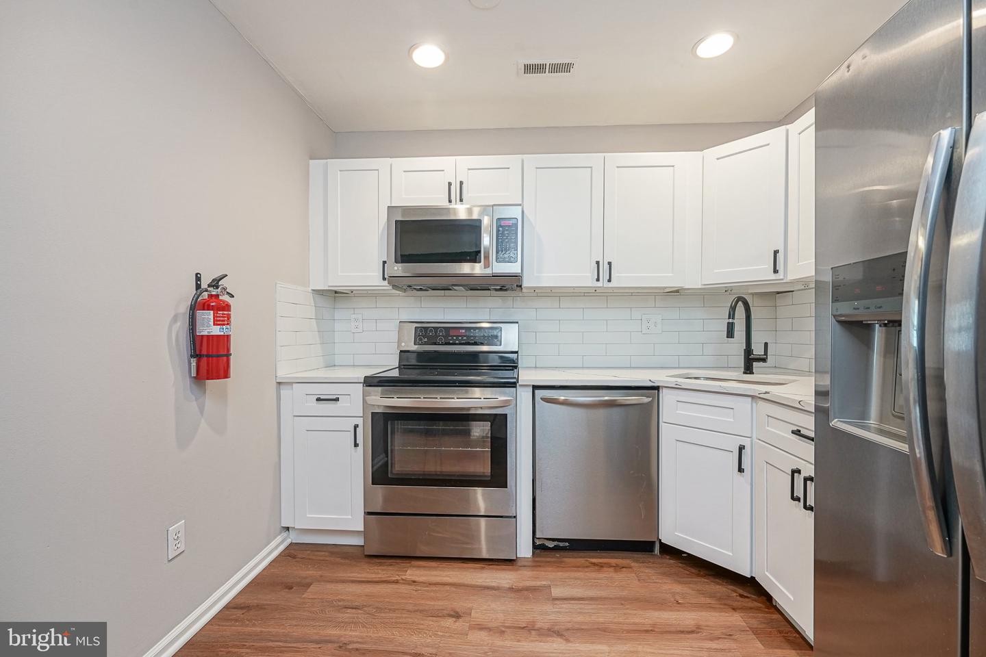 1213 Huntingdon Mews Property Photo 12