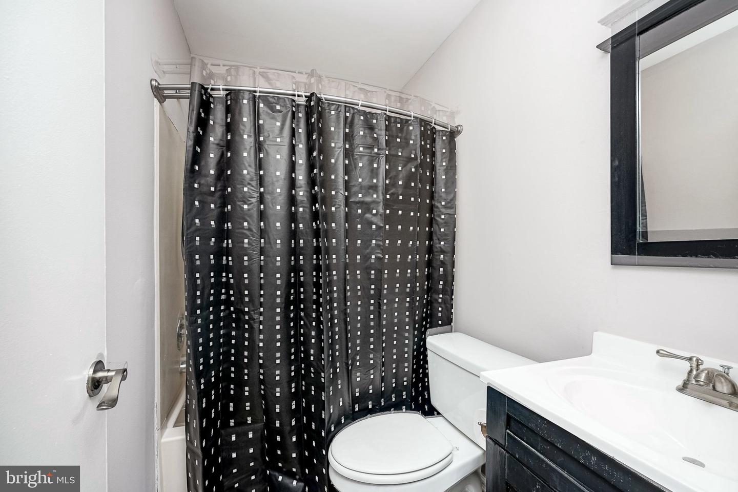 1213 Huntingdon Mews Property Photo 18