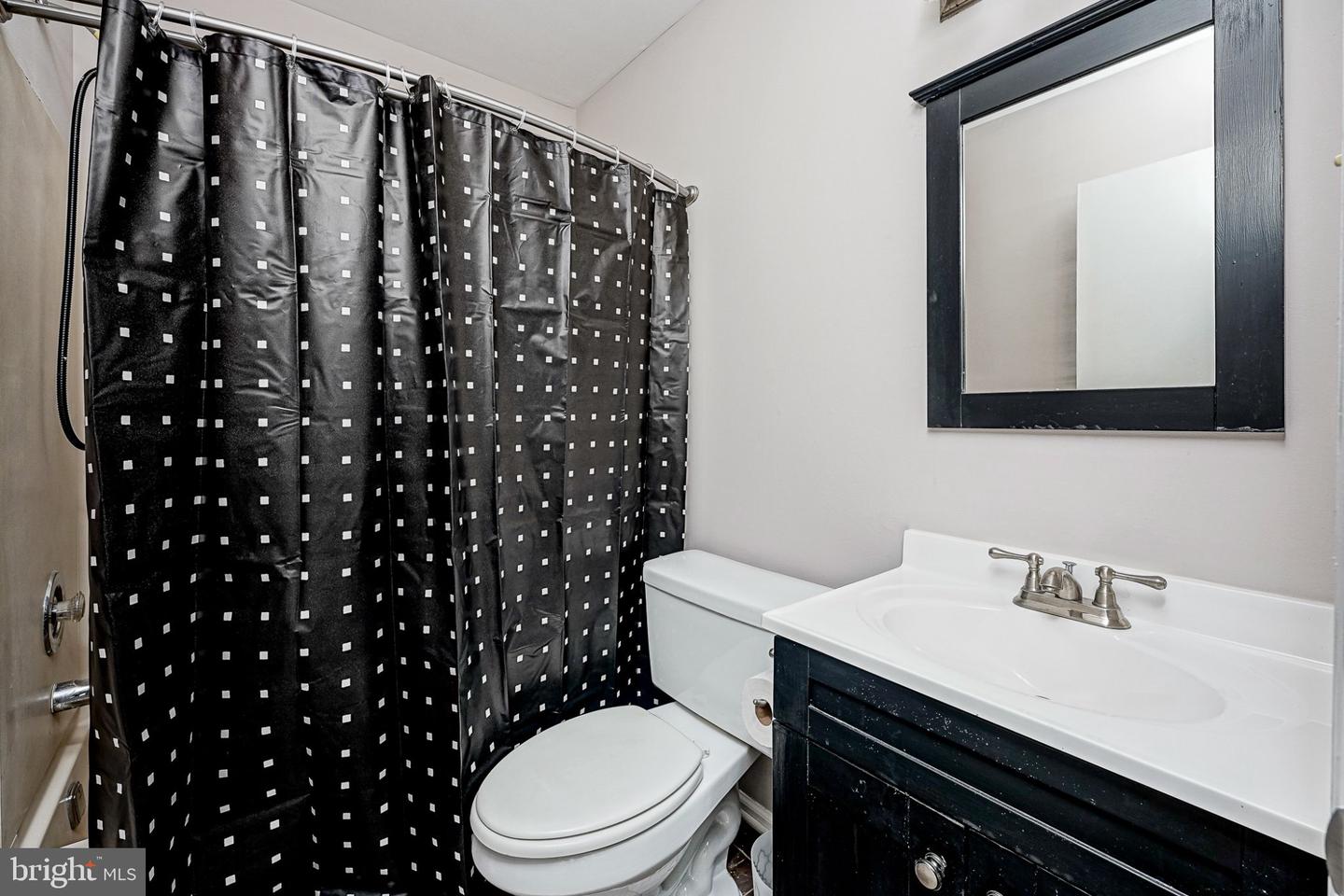 1213 Huntingdon Mews Property Photo 19