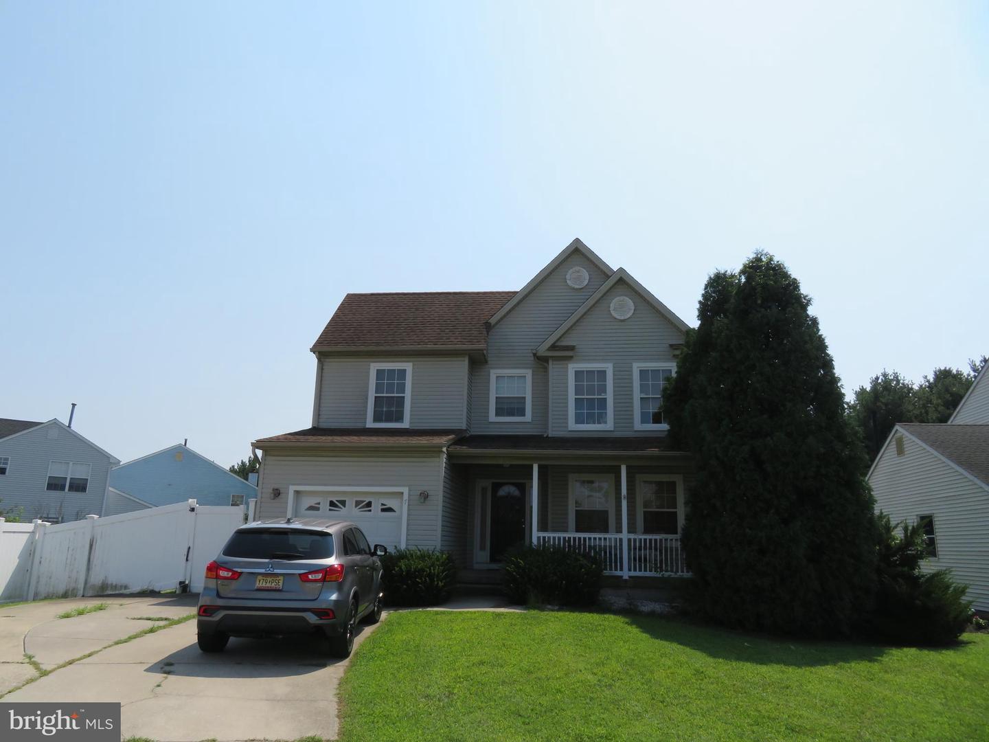 7 CAT BRIAR CT