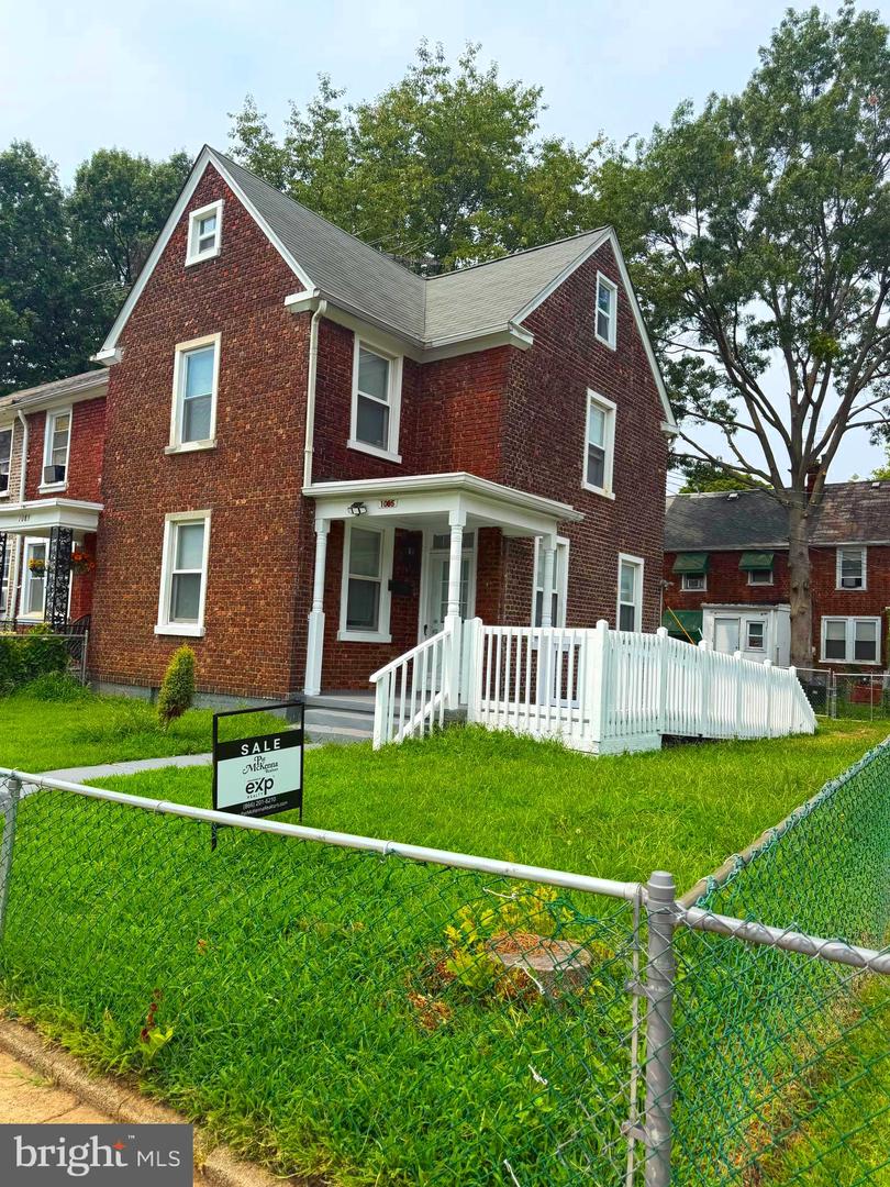 1085 Niagara Rd Property Photo 1