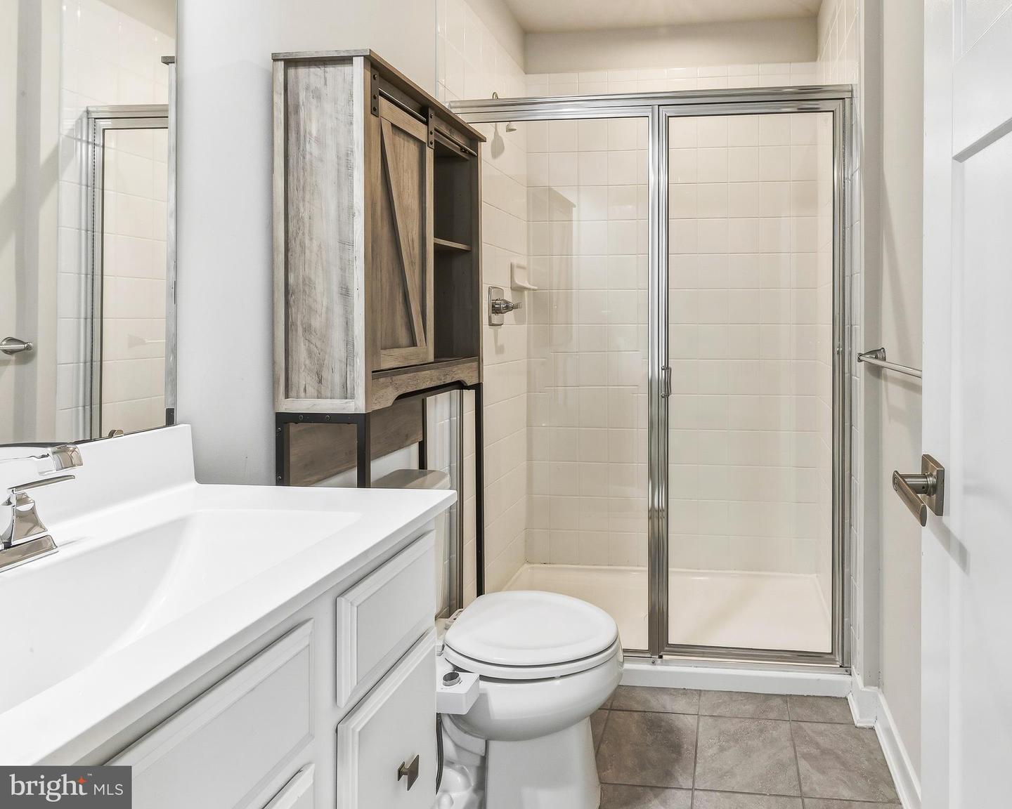 18 Circle Dr Property Photo 10