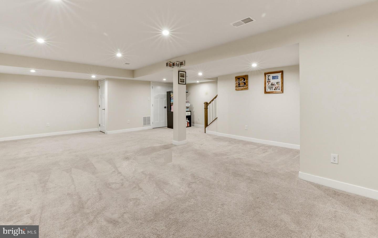 18 Circle Dr Property Photo 14