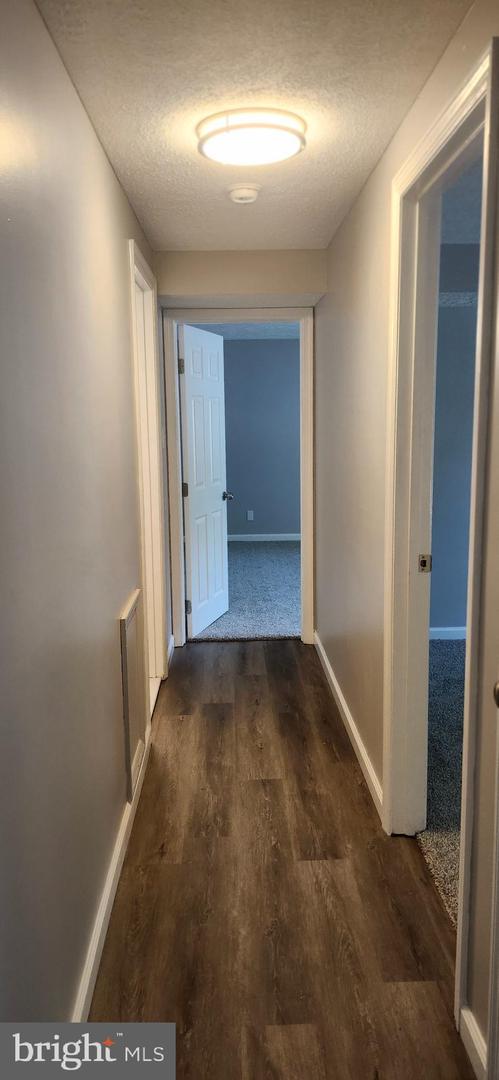 54 Kenwood Dr Property Photo 23