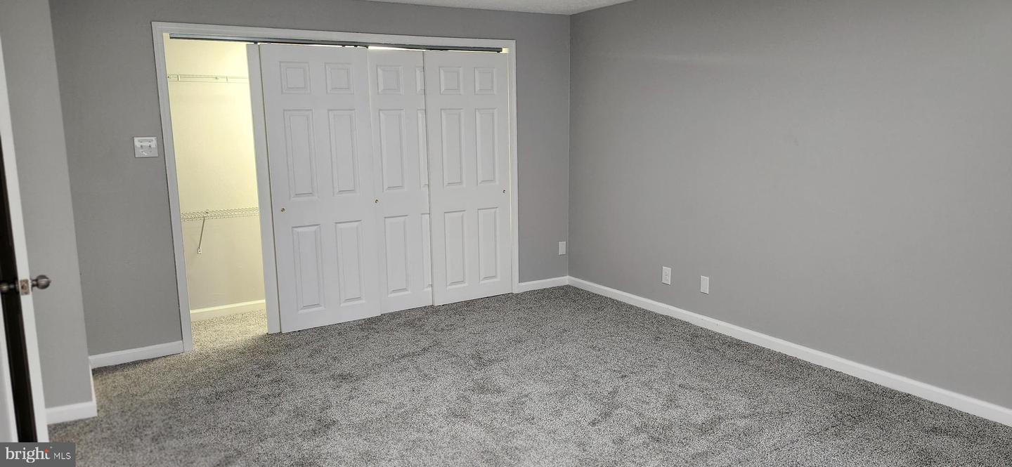 54 Kenwood Dr Property Photo 34