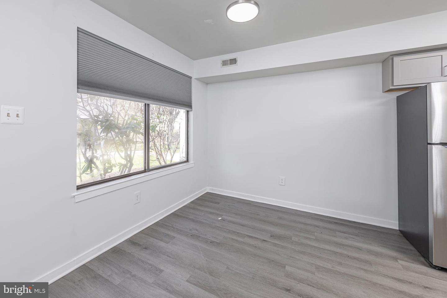 1309 Roberts Way Property Photo 2