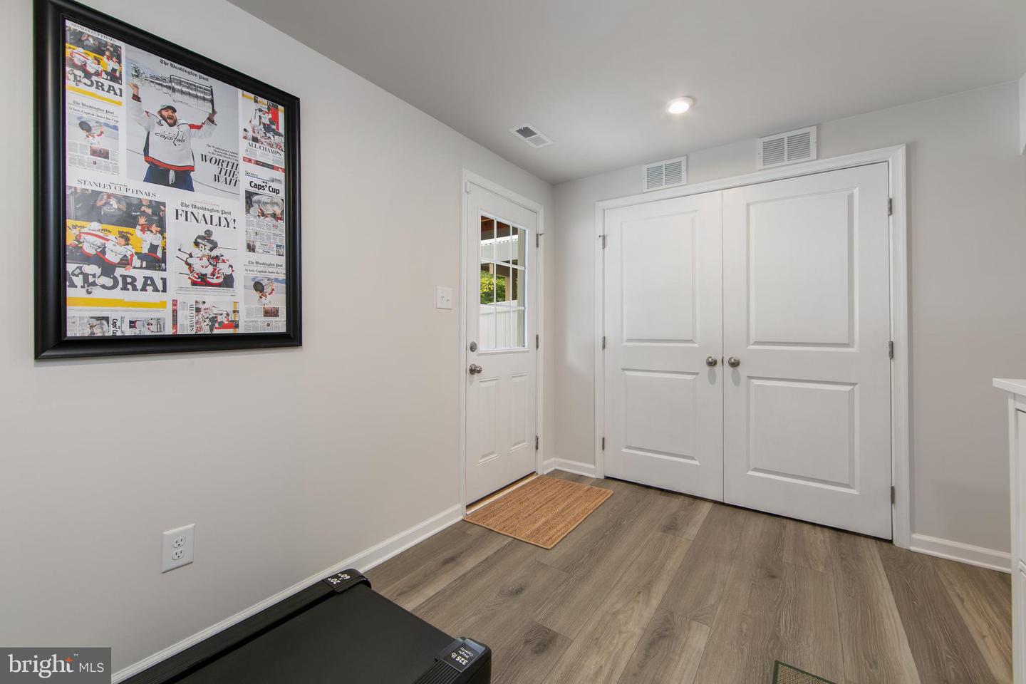 112 Rowand Way E Property Photo 8