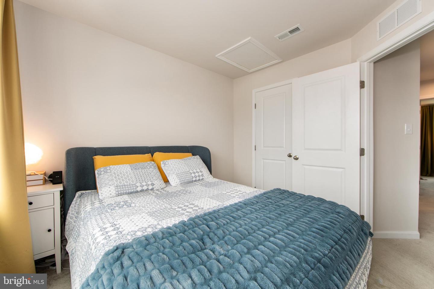 112 Rowand Way E Property Photo 26