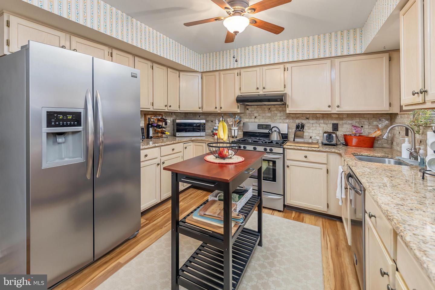 NJCD2124694 Property Photo 6