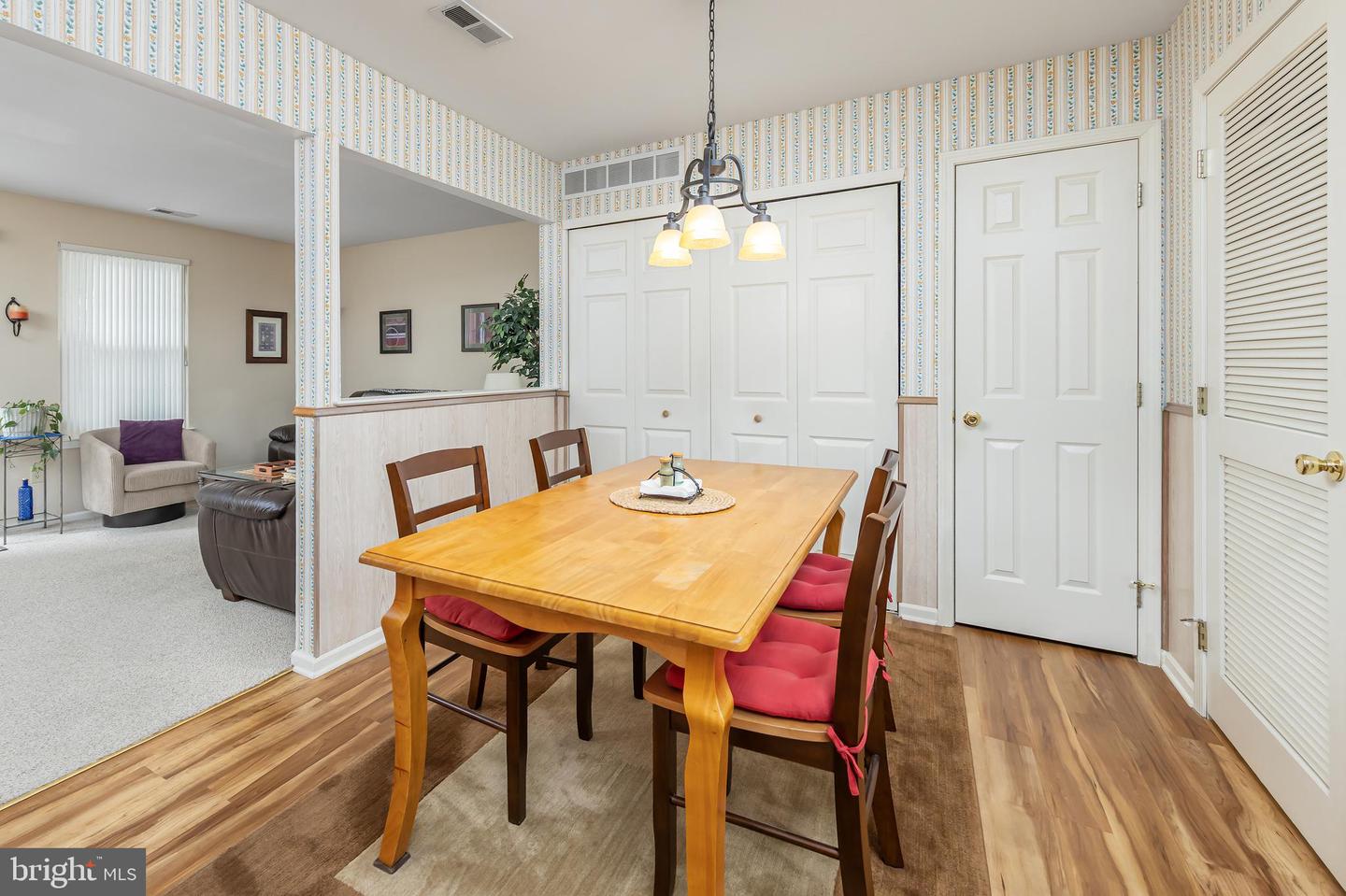 NJCD2124694 Property Photo 7