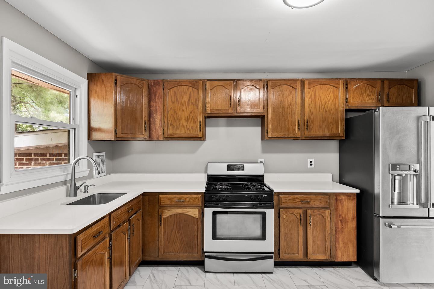 7591 Remington Ave Property Photo 10