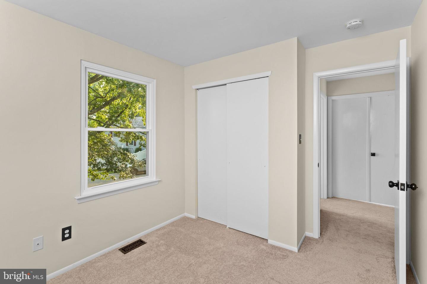 64 Windingbrook Dr Property Photo 20
