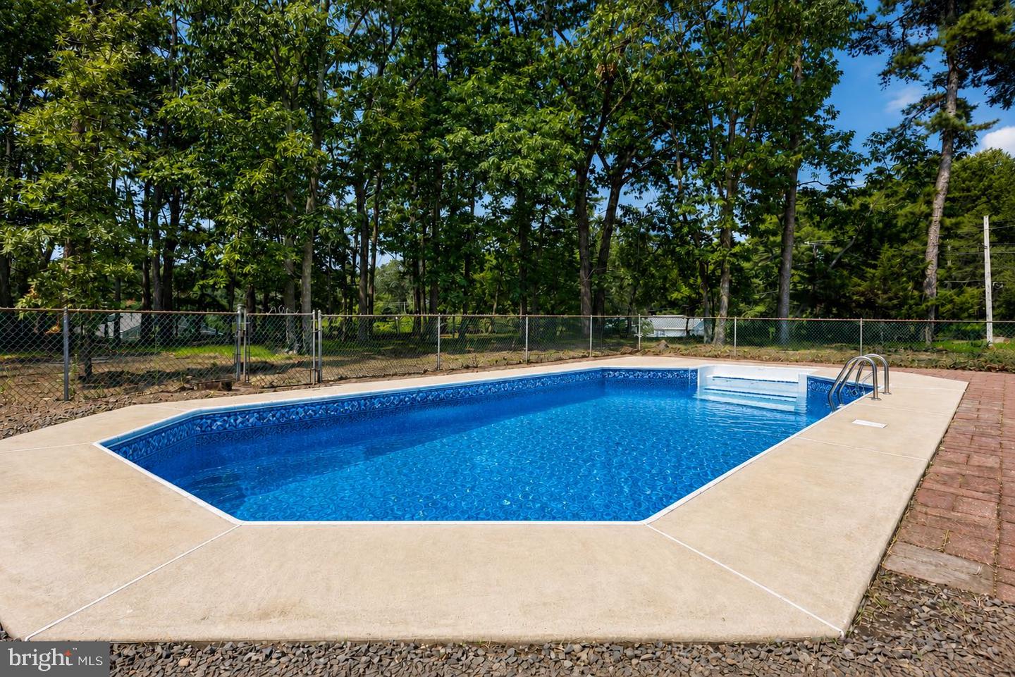 25 Penn Rd Property Photo 40